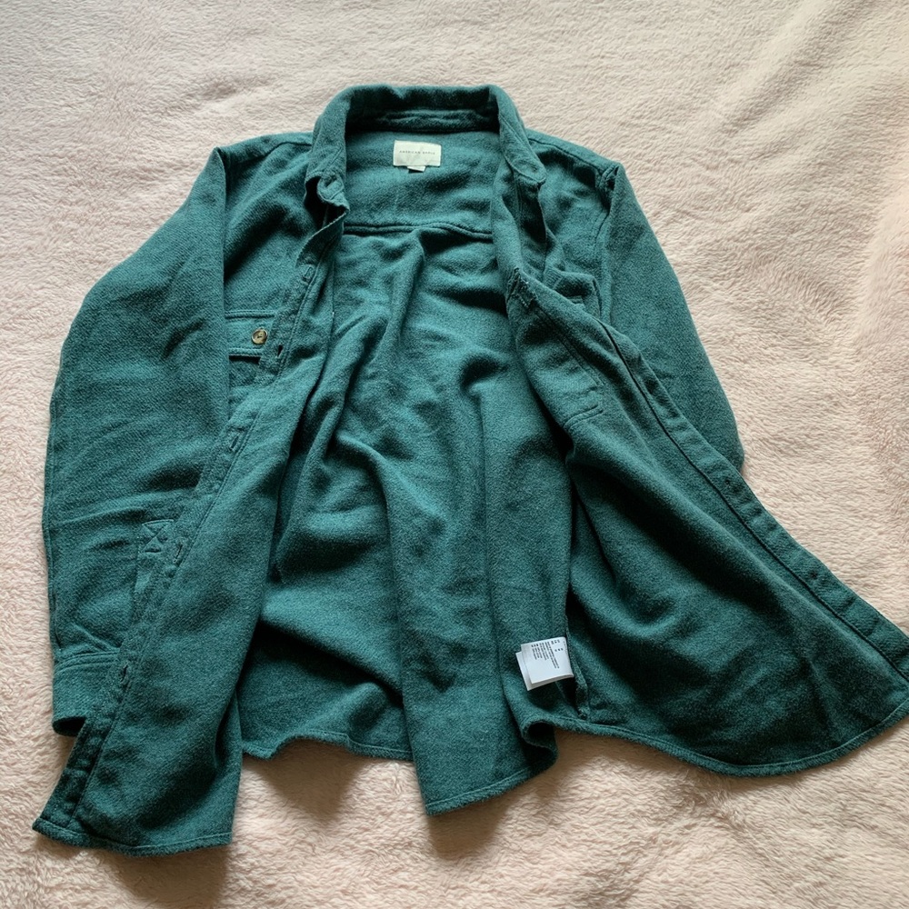 ⭐️American Eagle button down!